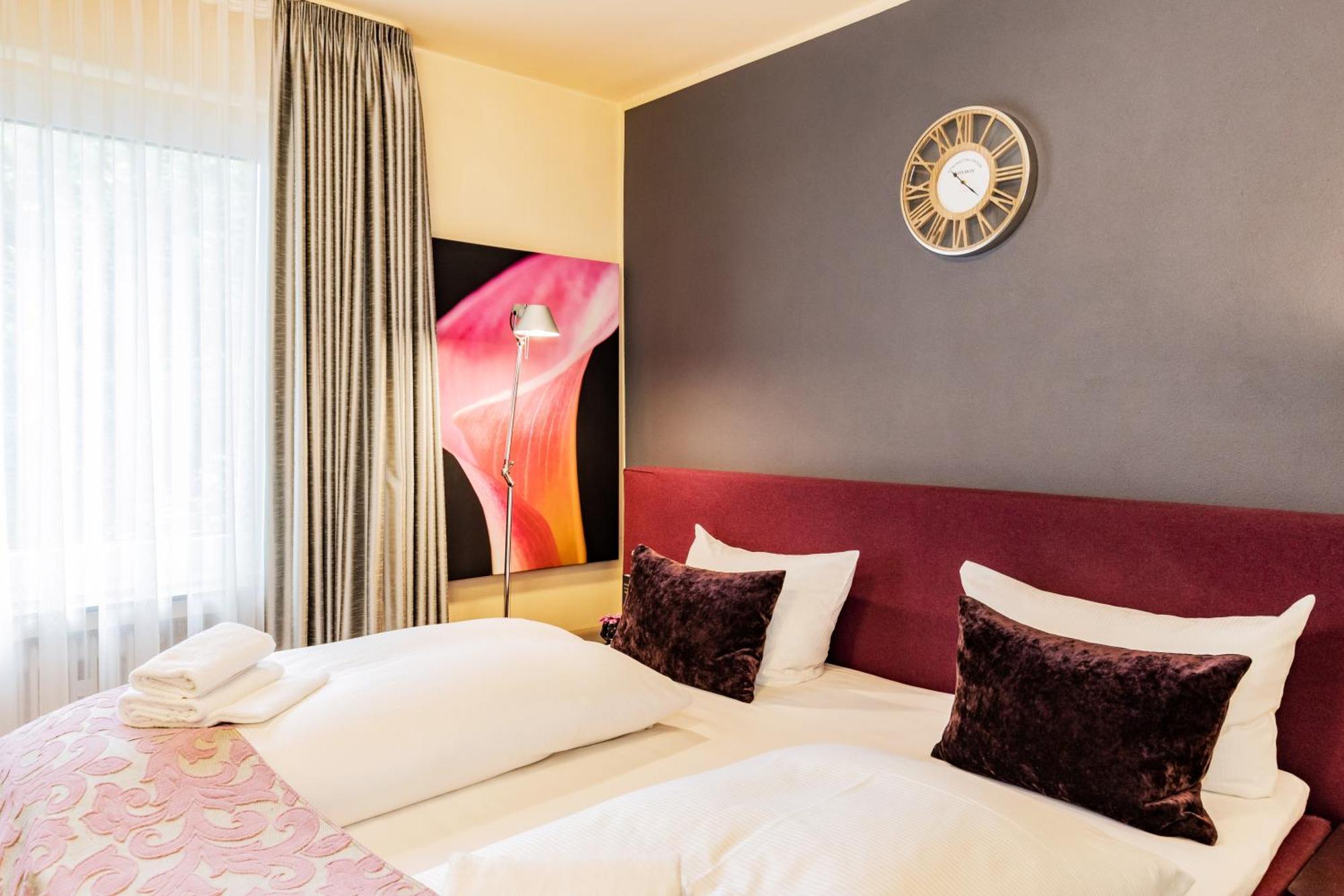 דורטמונד Hotel Fuerst Garden מראה חיצוני תמונה